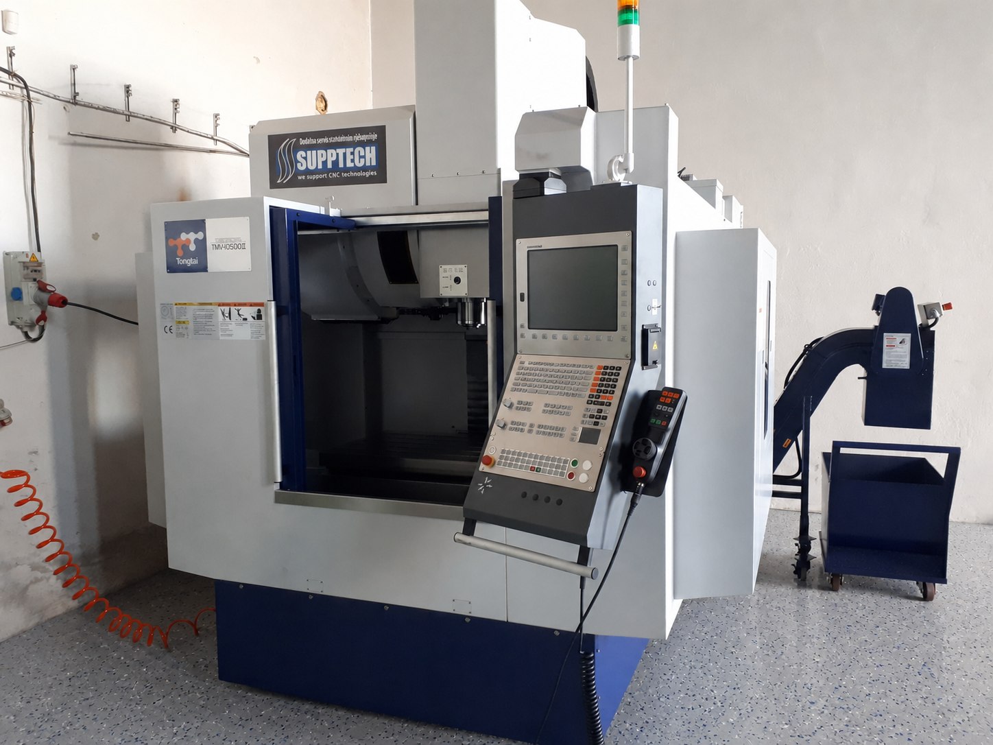 TMV-1050QII CNC machining center at HEST