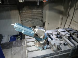 sustruh-freza-cnc-kovovyroba-strojarstvo-frezovanie-sustruzenie-zvaranie-vyrobky-102-hest-kovovyroba-sk